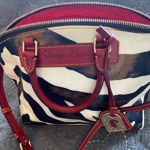 Dooney & Bourke purse
